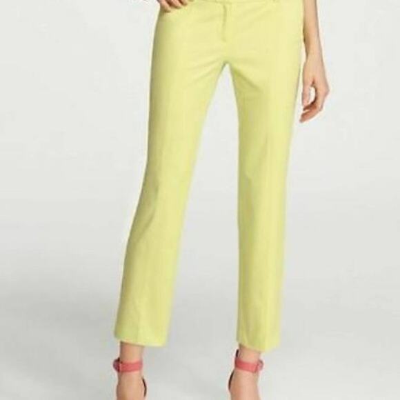 Ann Taylor Icy Yellow-Green Wide-Leg Cropped Pants Size 6 - Picture 1 of 9